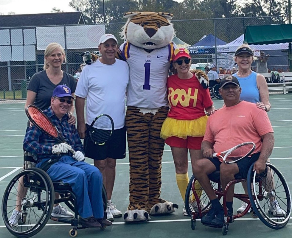 Mike the Tiger with Jennifer, Emily and Rusty at Hallowheel 2021